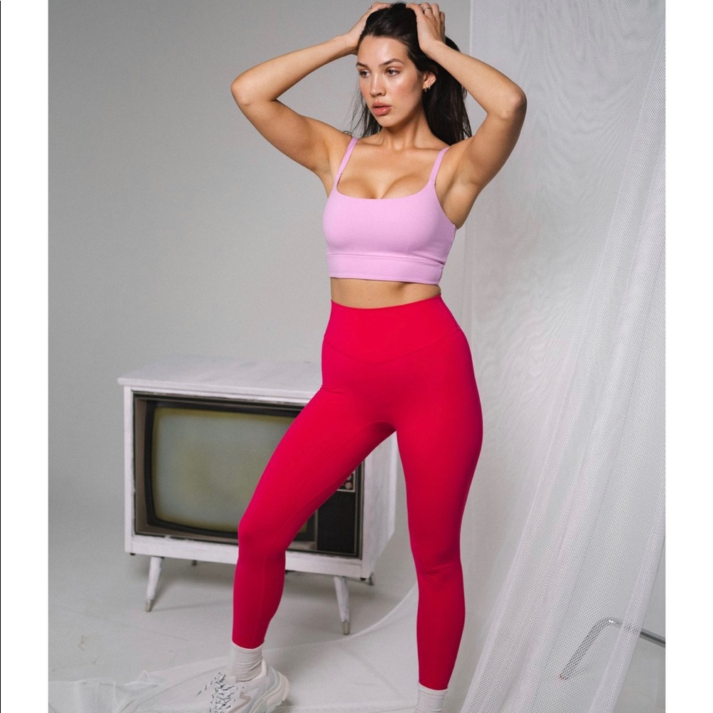 Balance Athletica Ignite Bra - Helium (D+ Medium)